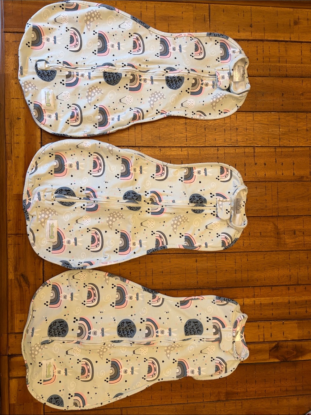 Woombie zip swaddles x3